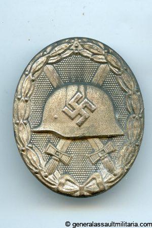 Wound badge in silver - Josef Rücker & Sohn, Gablonz