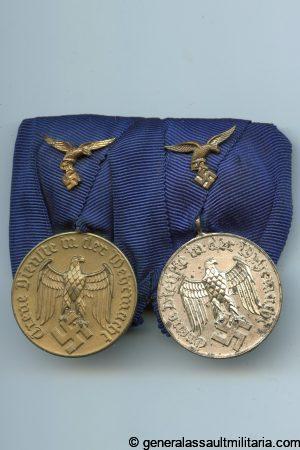 Medal bar combo with 4 and 12 year Luftwaffe service medals