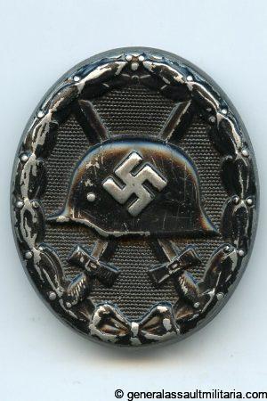 Wound badge in black - MM93 Richard Simm & Söhne, Gablonz