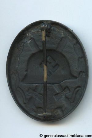 Wound badge in black - Klein & Quenzer, Idar Oberstein