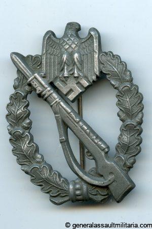 Infantry assault badge in silver - 4 Vein ShuCo design