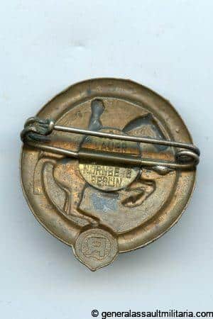 Youth equestrian badge - L. Christian Laurer, Nürnberg
