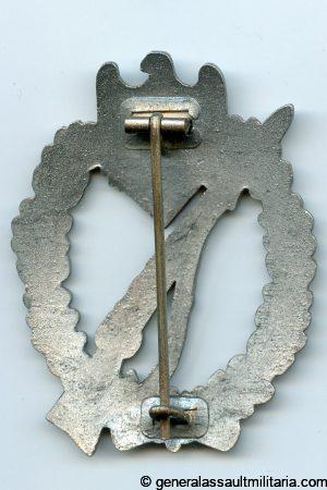 Infantry assault badge in silver - 'Pillow Crimp Vienna design'