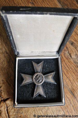 War merit cross without swords first class cased - Deschler & Sohn, München