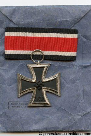 Iron cross second class + packet – Walter & Henlein, Gablonz