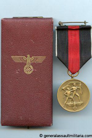 Sudetenland annexation medal + case