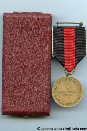 Sudetenland annexation medal + case