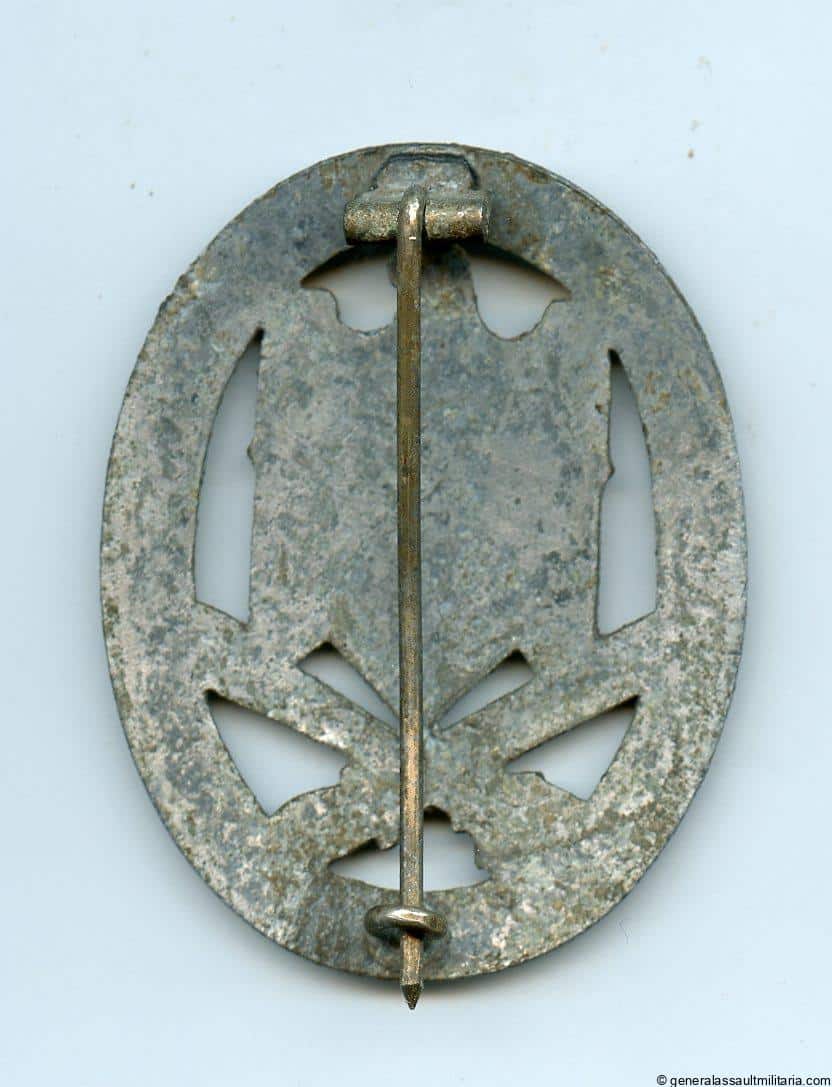 General assault badge - C.E. Juncker, Berlin