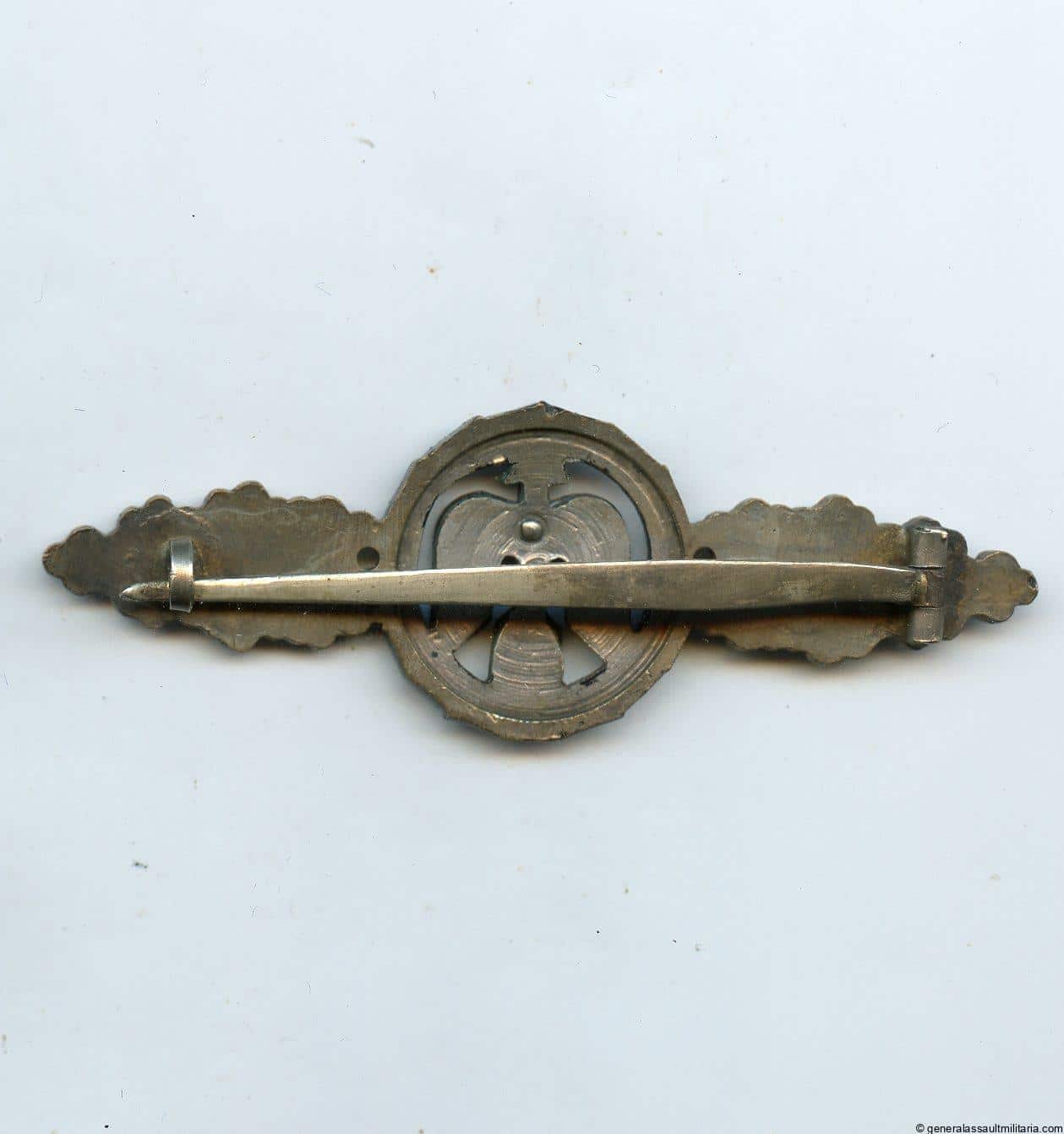 Luftwaffe night fighter clasp in silver - C.E. Juncker, Berlin