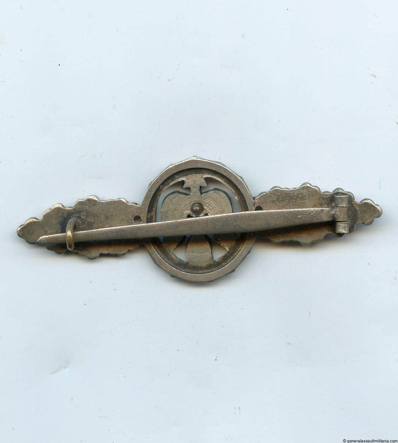 Luftwaffe fighter clasp – C.E. Juncker, Berlin