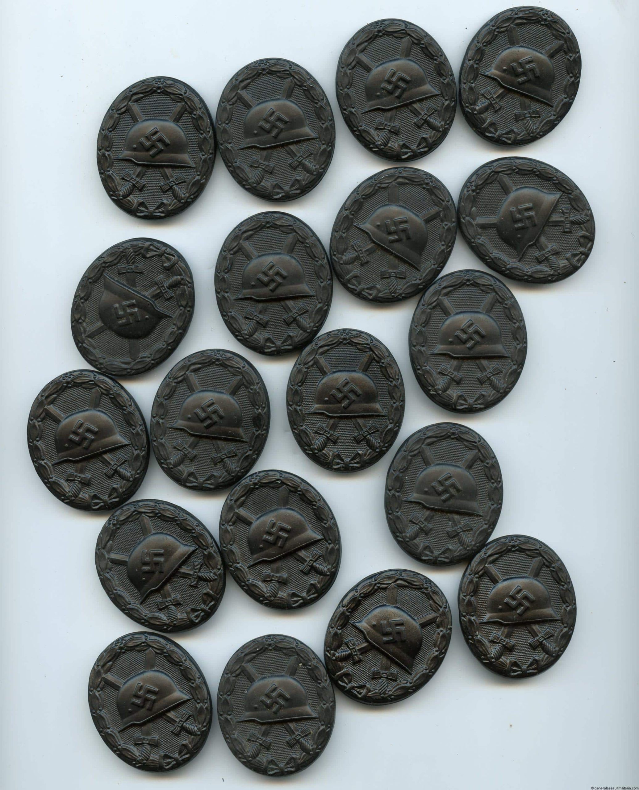 Wound badge in black - Deschler & Sohn, München