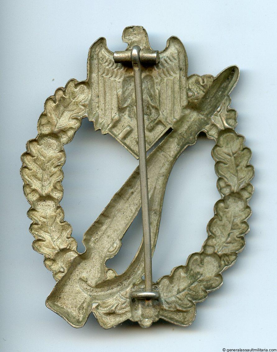 Infantry assault badge in silver – C.E. Juncker, Berlin