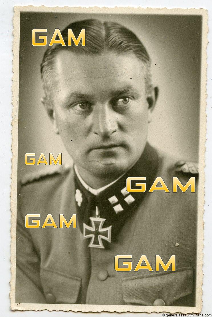 SS Sturmbannführer Karl Ullrich portrait - Generalassaultmilitaria
