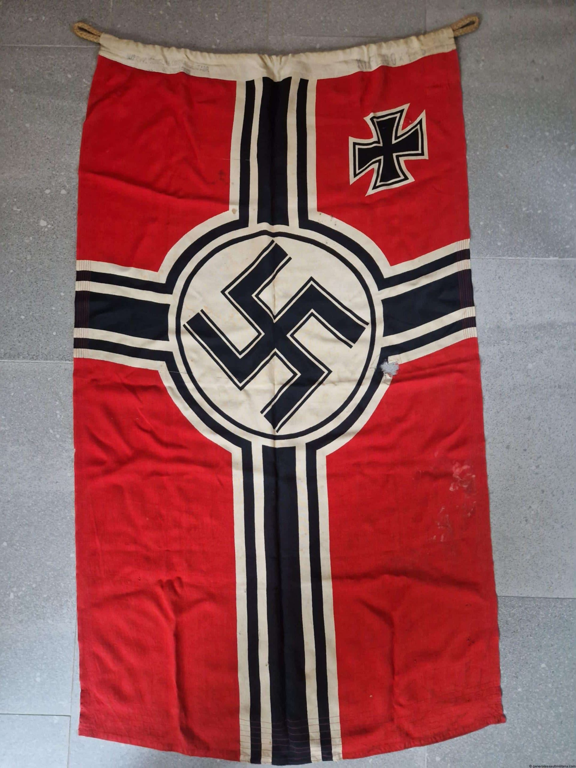 Reichskriegsflagge 80x135 cm - Vlissingen & Co, Helmond