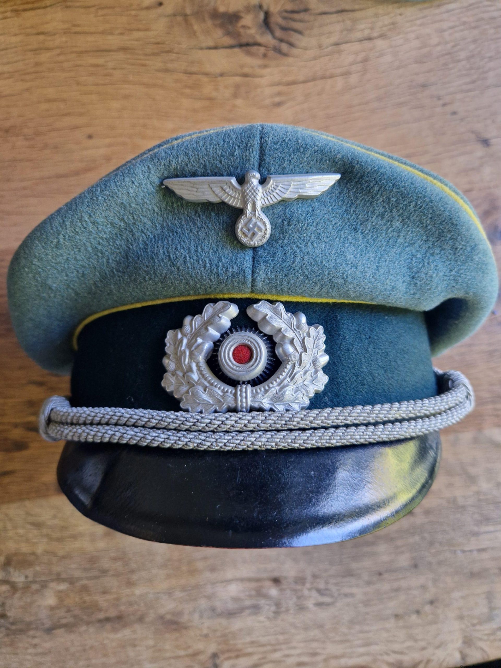 Nachrichten visor cap