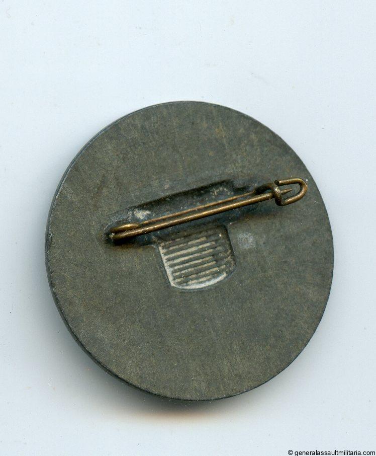 Kinder-land-Verschickung badge