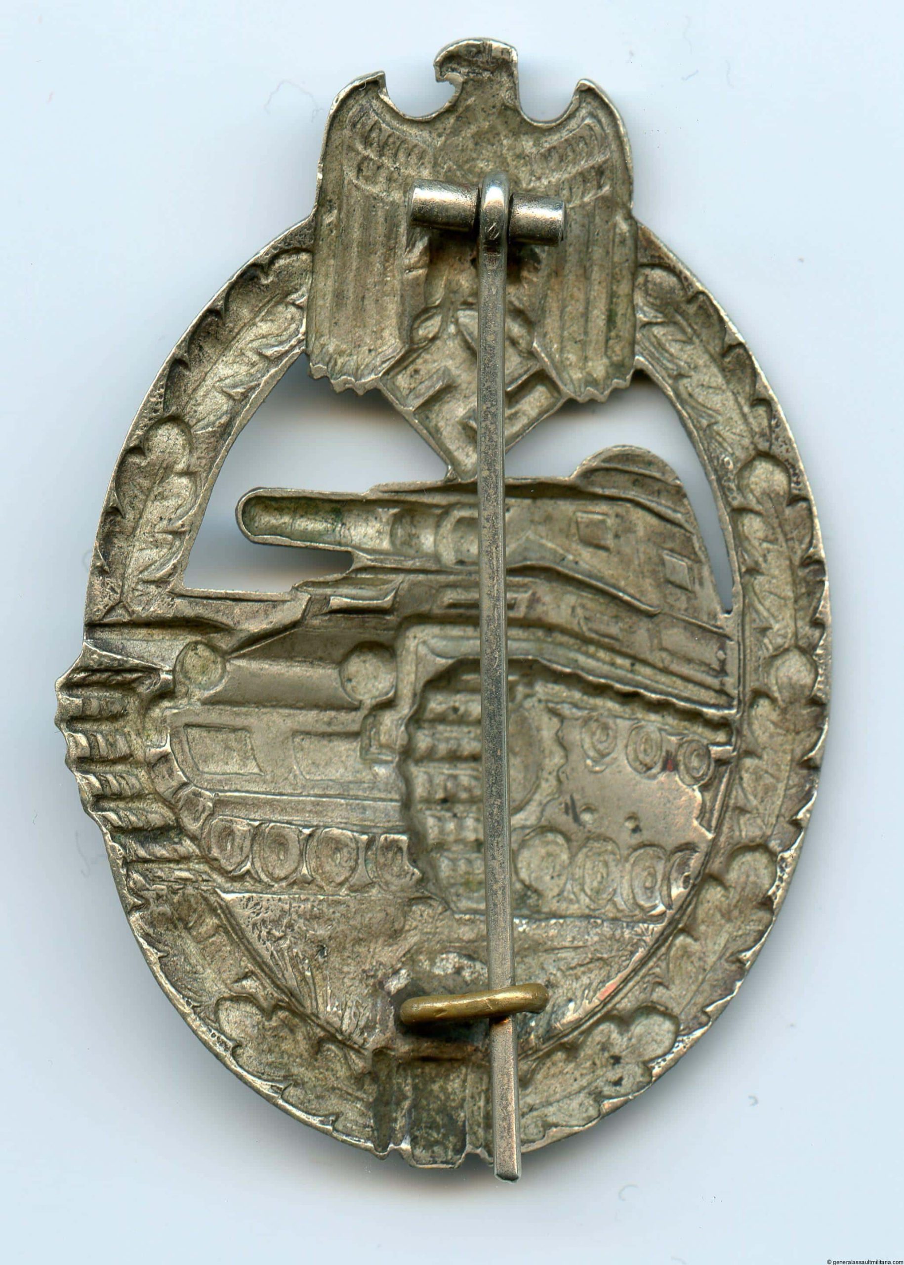 Panzer assault badge in silver – C.E. Juncker, Berlin