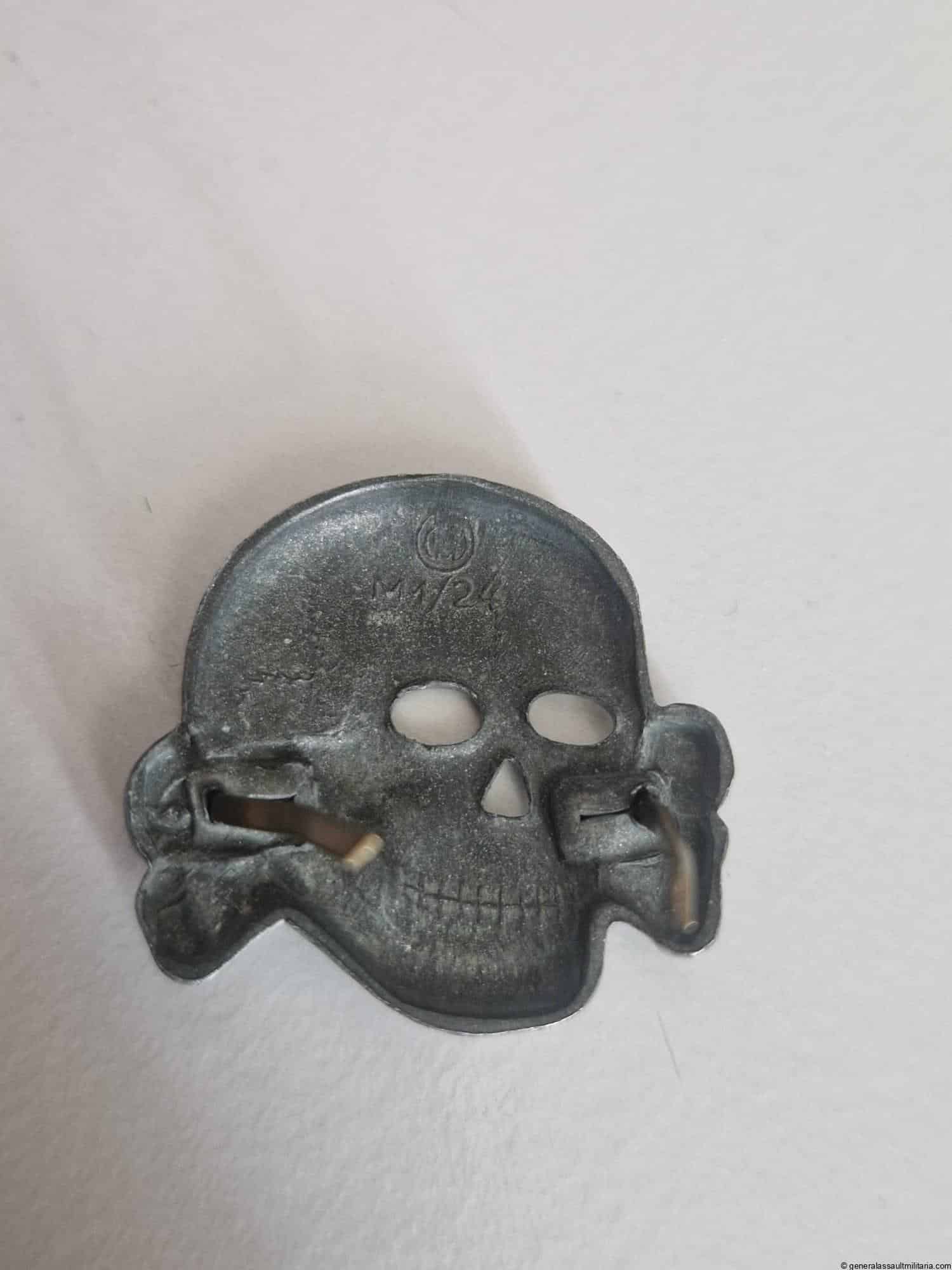 Waffen-SS cap skull - RZM M1/24 Overhoff
