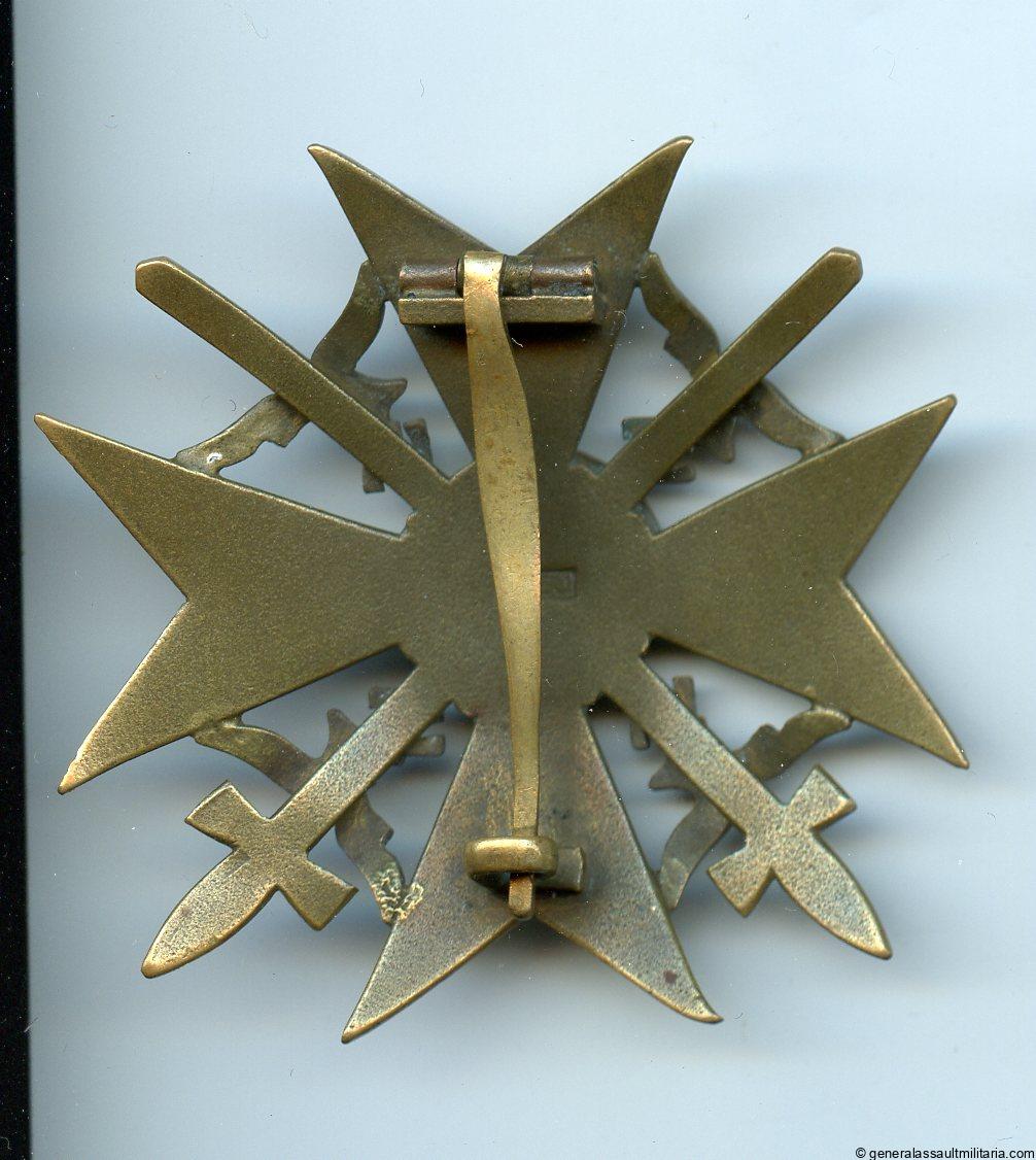 Spanish cross in bronze - C.E. Juncker, Berlin