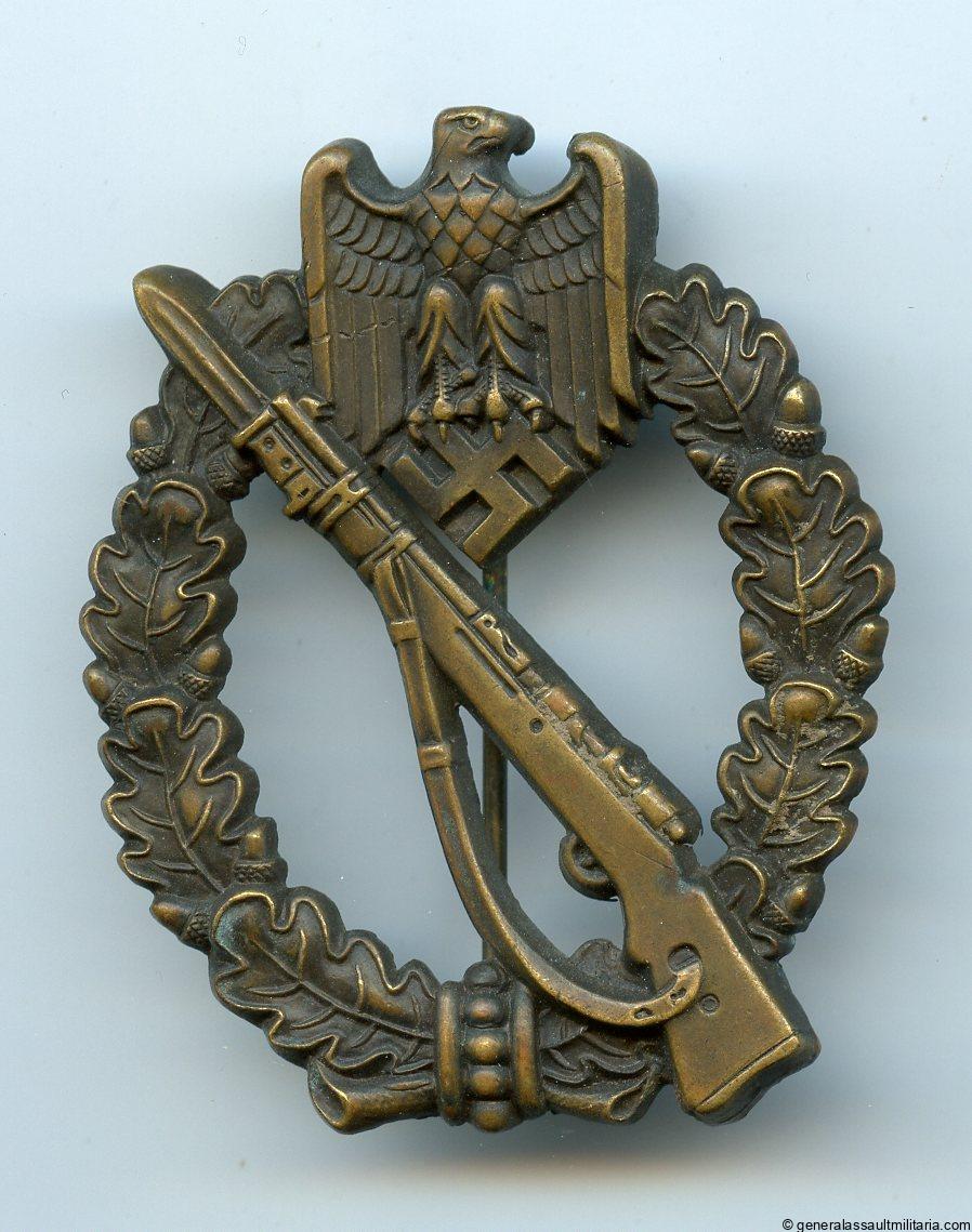 Infantry assault badge in bronze – Wilhelm Deumer, Lüdenscheid