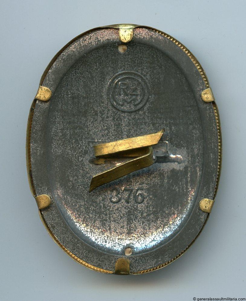 DAF cap badge - RZM