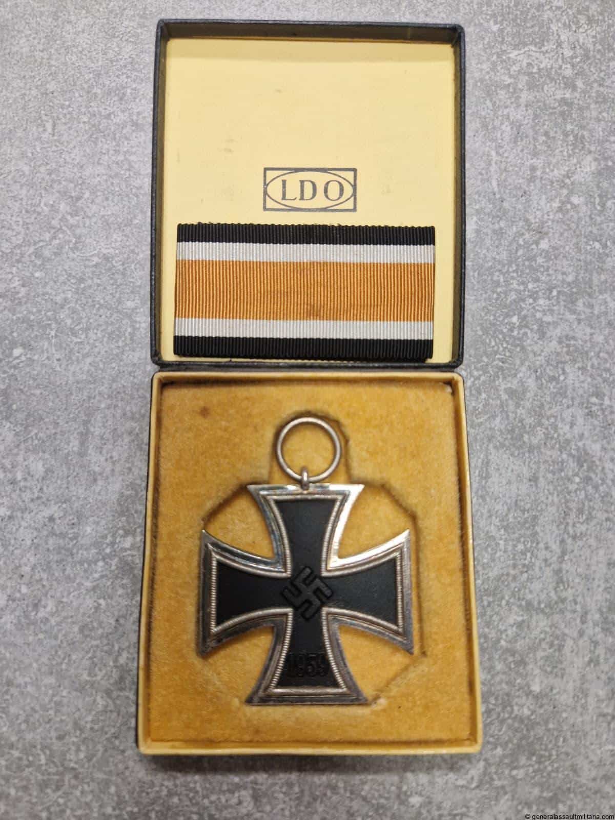 Iron cross 2nd class cased - Assmann & Söhne, Lüdenscheid
