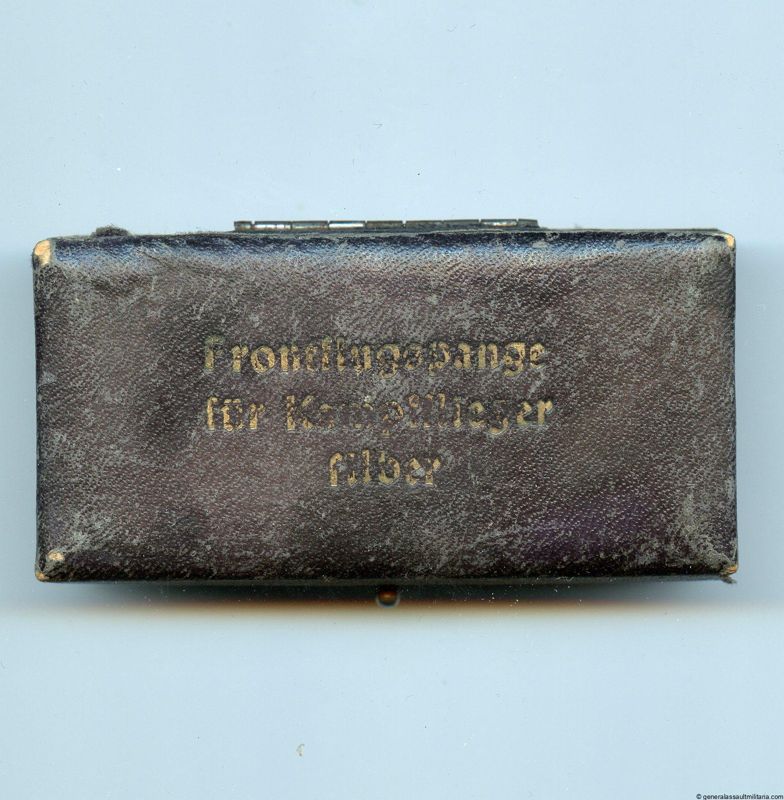 Luftwaffe bomber clasp in gold case