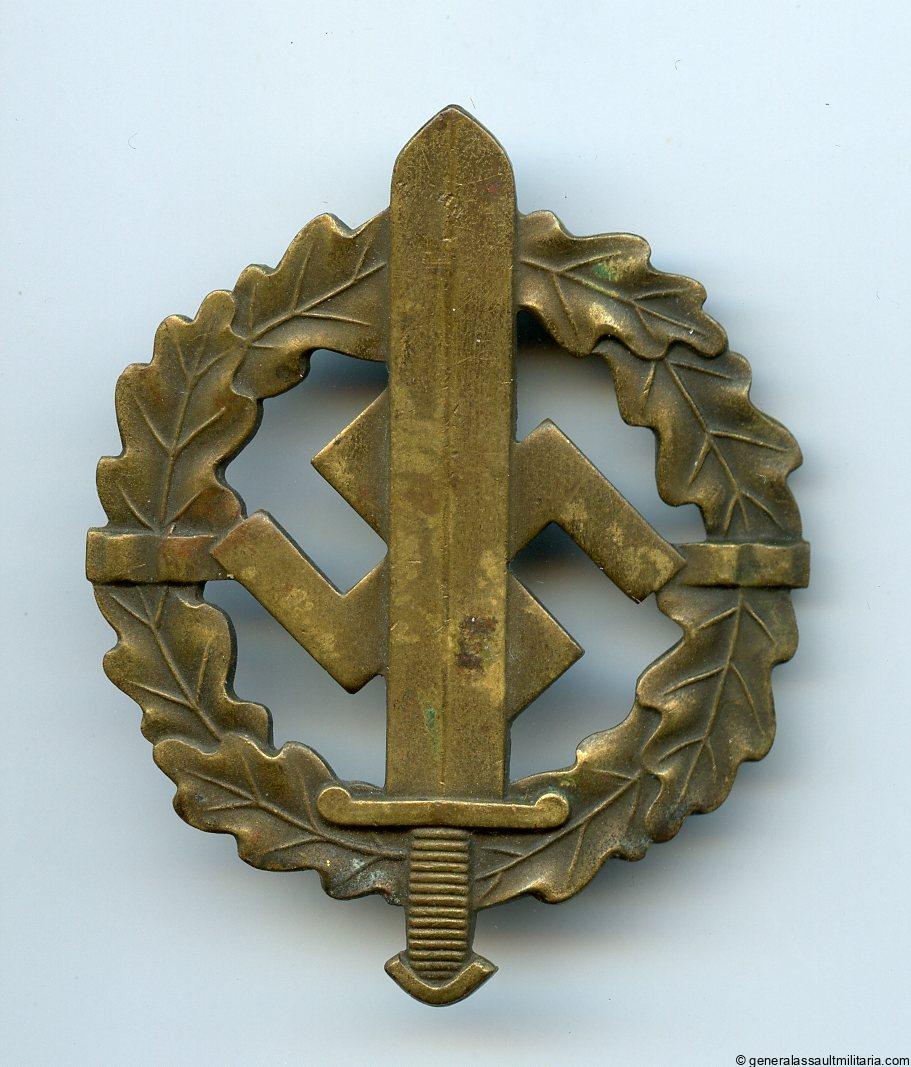 SA Sports badge in bronze - E. Schneider, Lüdenscheid