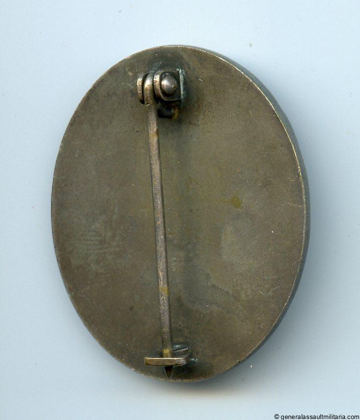 Wound badge in silver - UM Hauptmünzamt, Wien