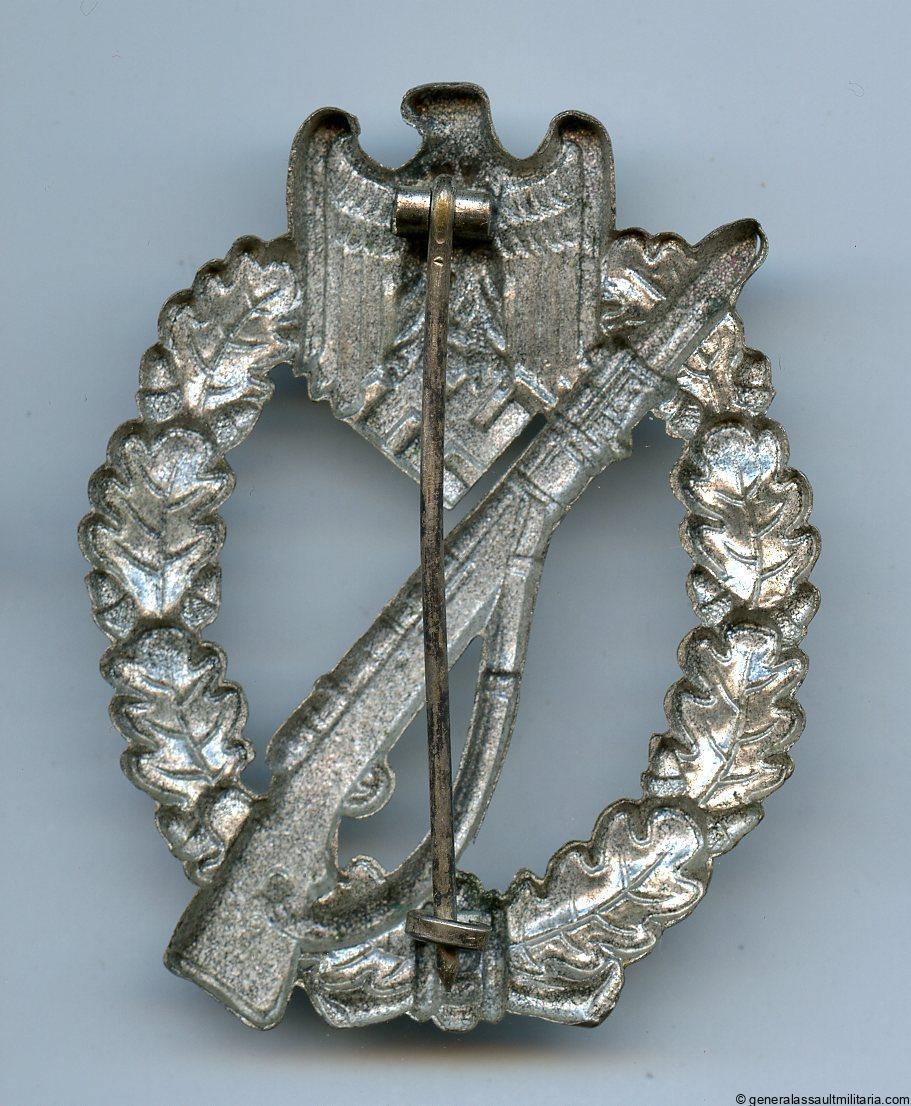 Infantry assault badge in silver - Type 1 Wilhelm Deumer, Lüdenscheid
