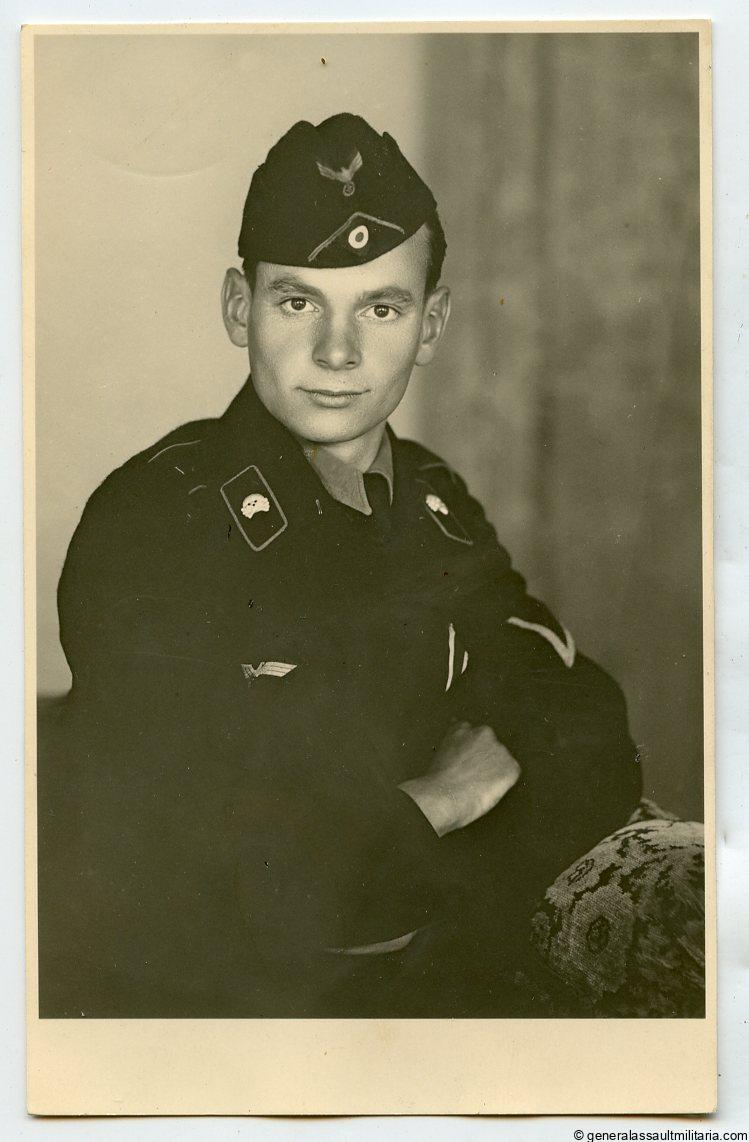 Heer Panzer portrait KIA