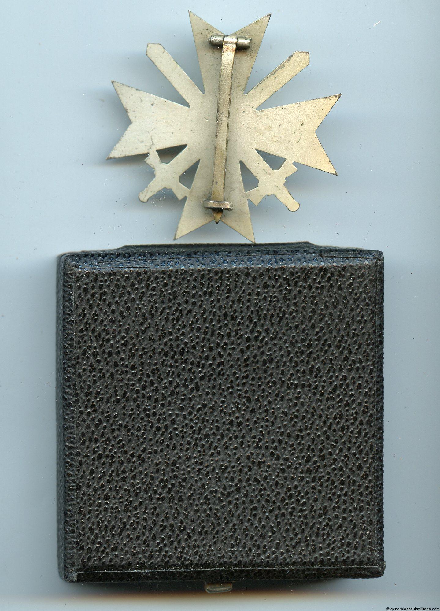 War merit cross with swords 1st class – Julius Bauer & Söhne, Zella-Mehlis
