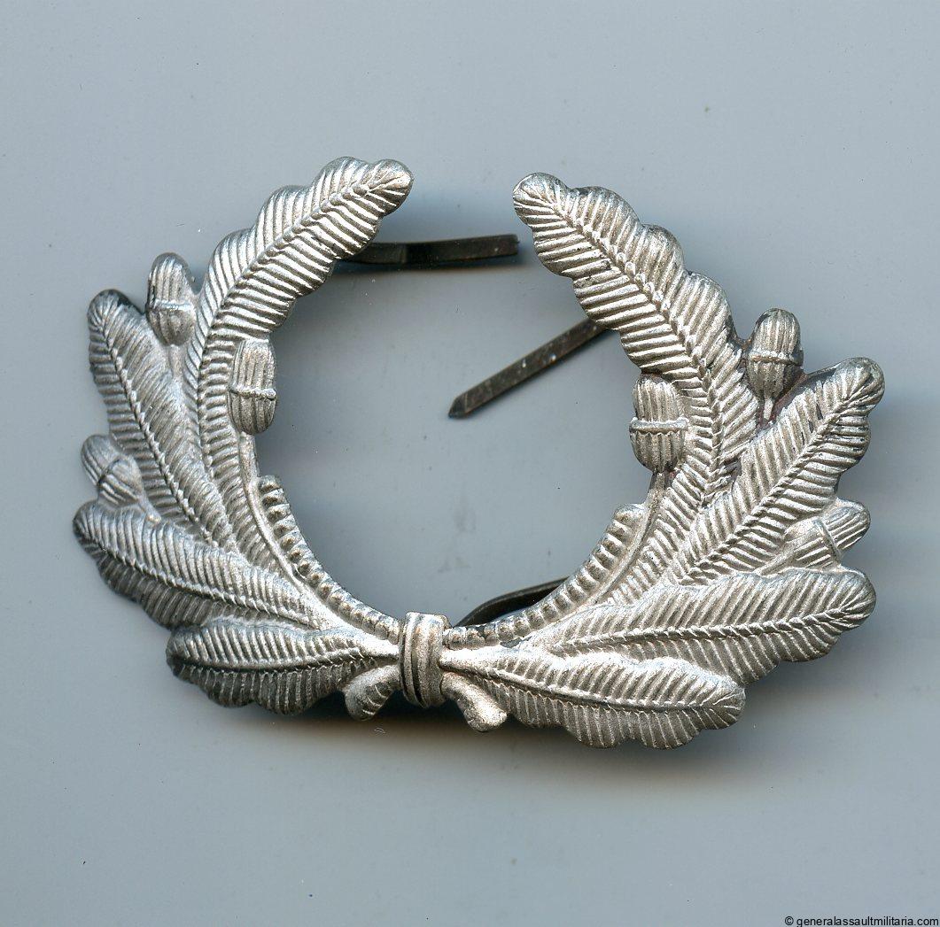 Reichwehr tombac/nickel silver cap wreath