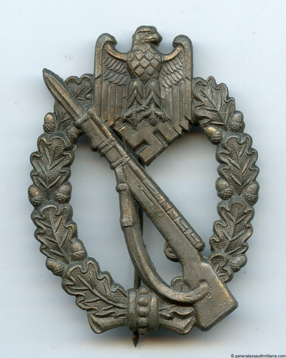Infantry assault badge in bronze - "4 rivet"