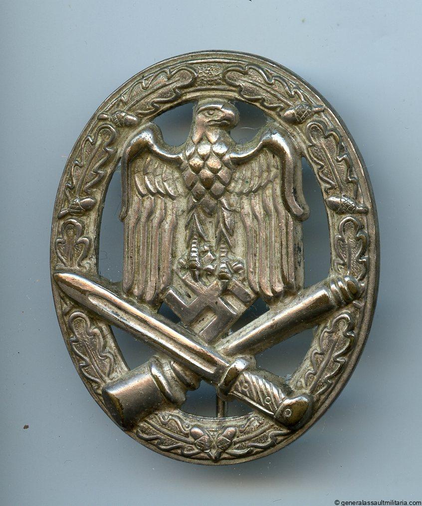 General assault badge in silver – Otto Schickle, Pforzheim