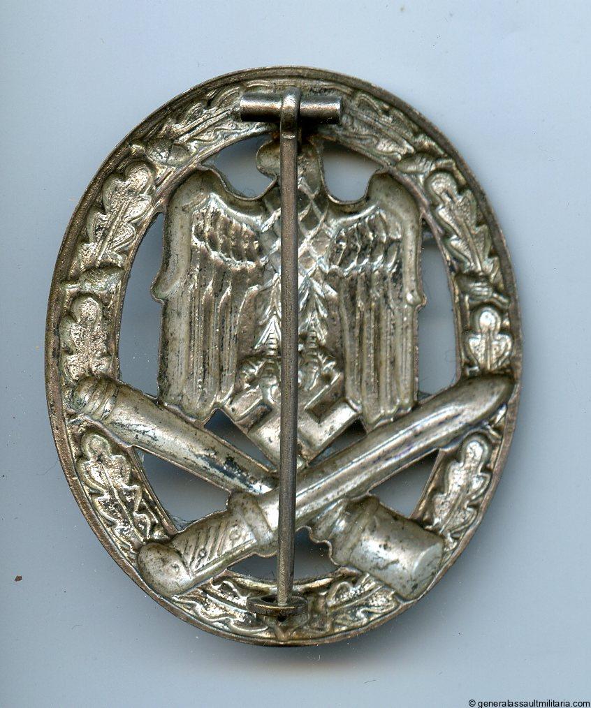 General assault badge in silver – Otto Schickle, Pforzheim