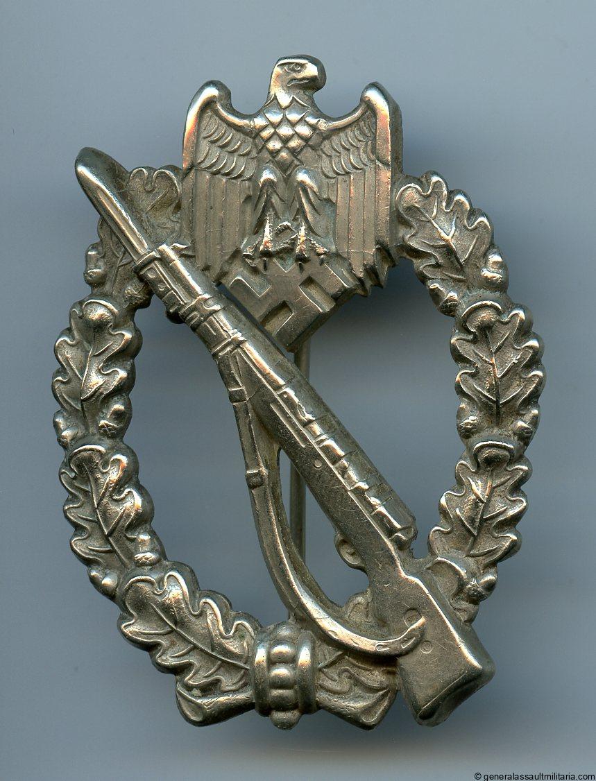 Infantry assault badge in silver – Nickel silver C.E. Juncker, Berlin