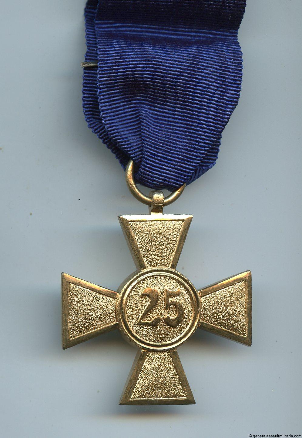 Luftwaffe 25 year loyal service medal