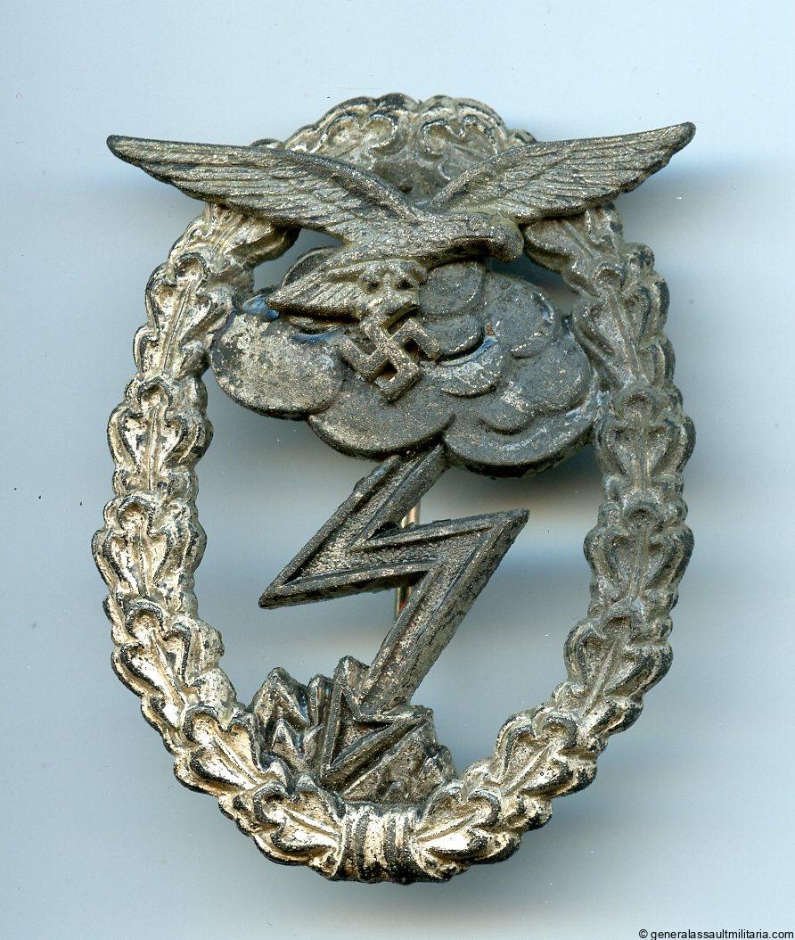 Luftwaffe ground assault badge – Gebrüder Wegerhoff, Lüdenscheid