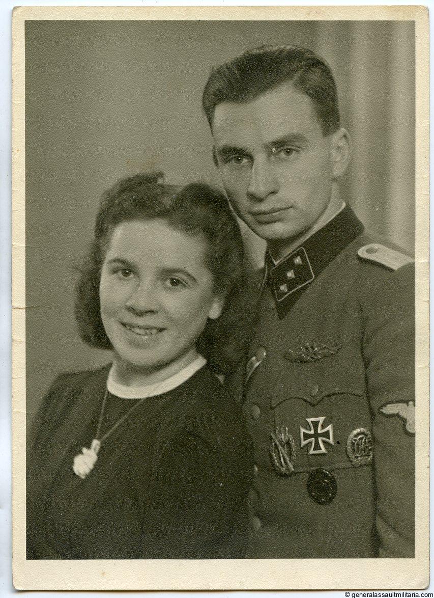Waffen SS Untersturmführer portrait