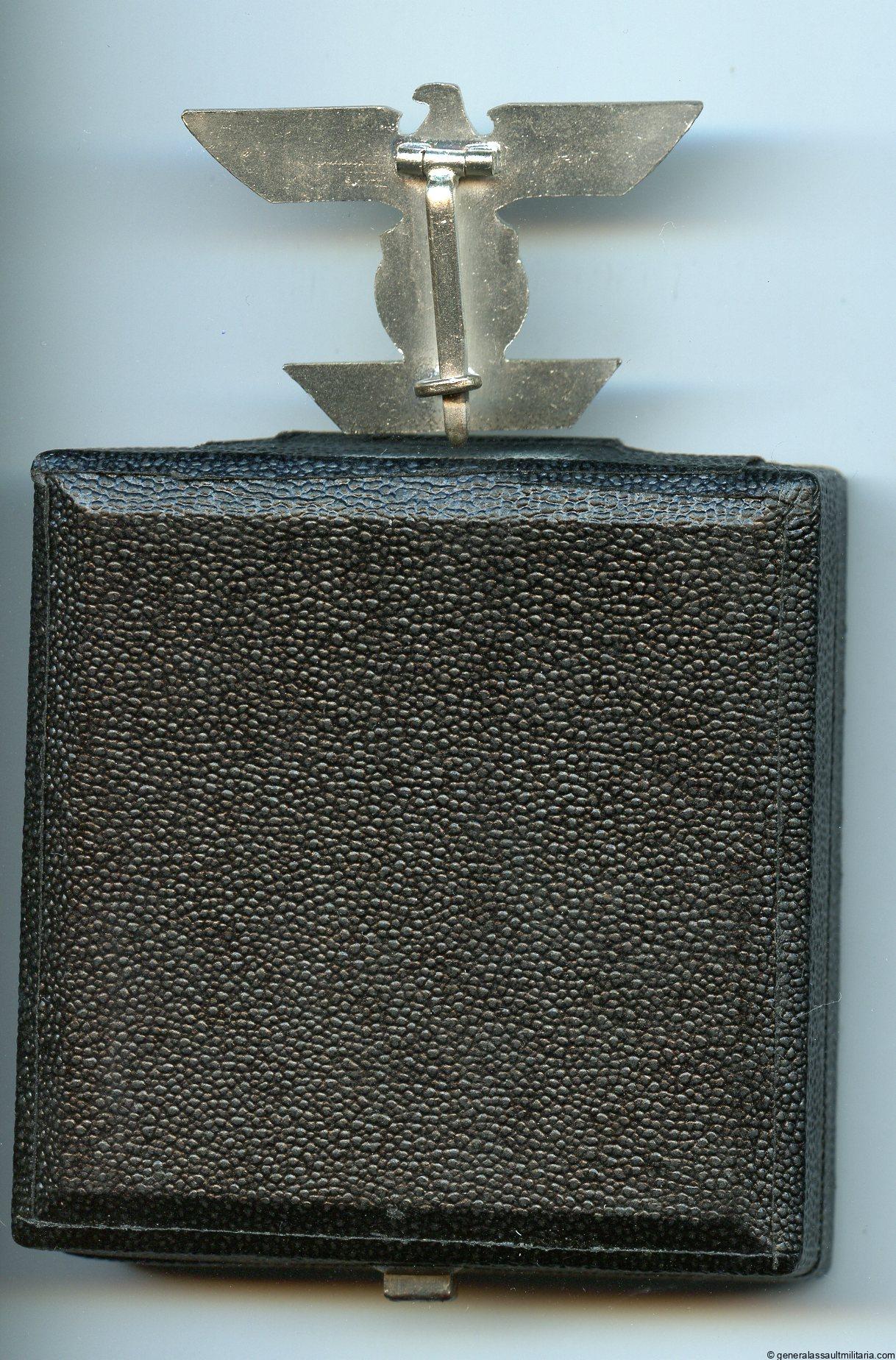 Iron cross 1st class repeat clasp cased – B.H. Mayer, Pforzheim
