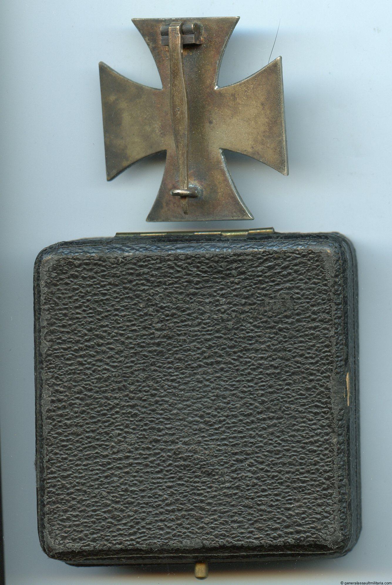 Iron cross 1st class cased – MMM7 Paul Meybauer, Berlin