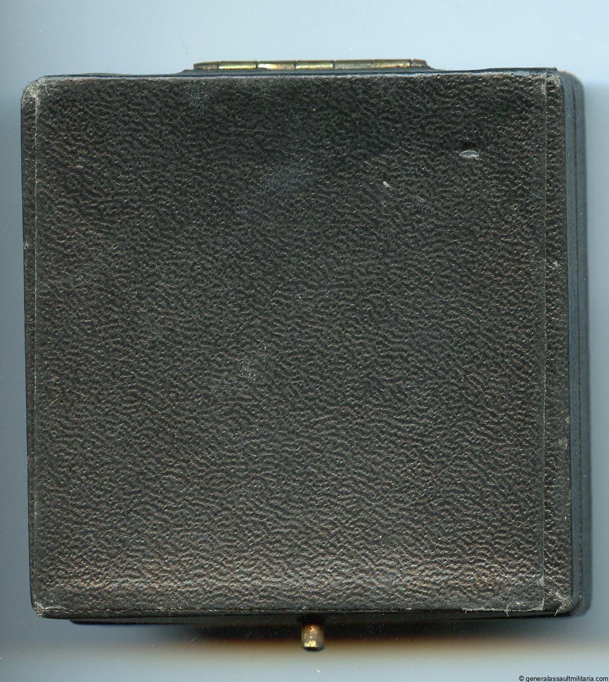 Early Iron cross 1st class case